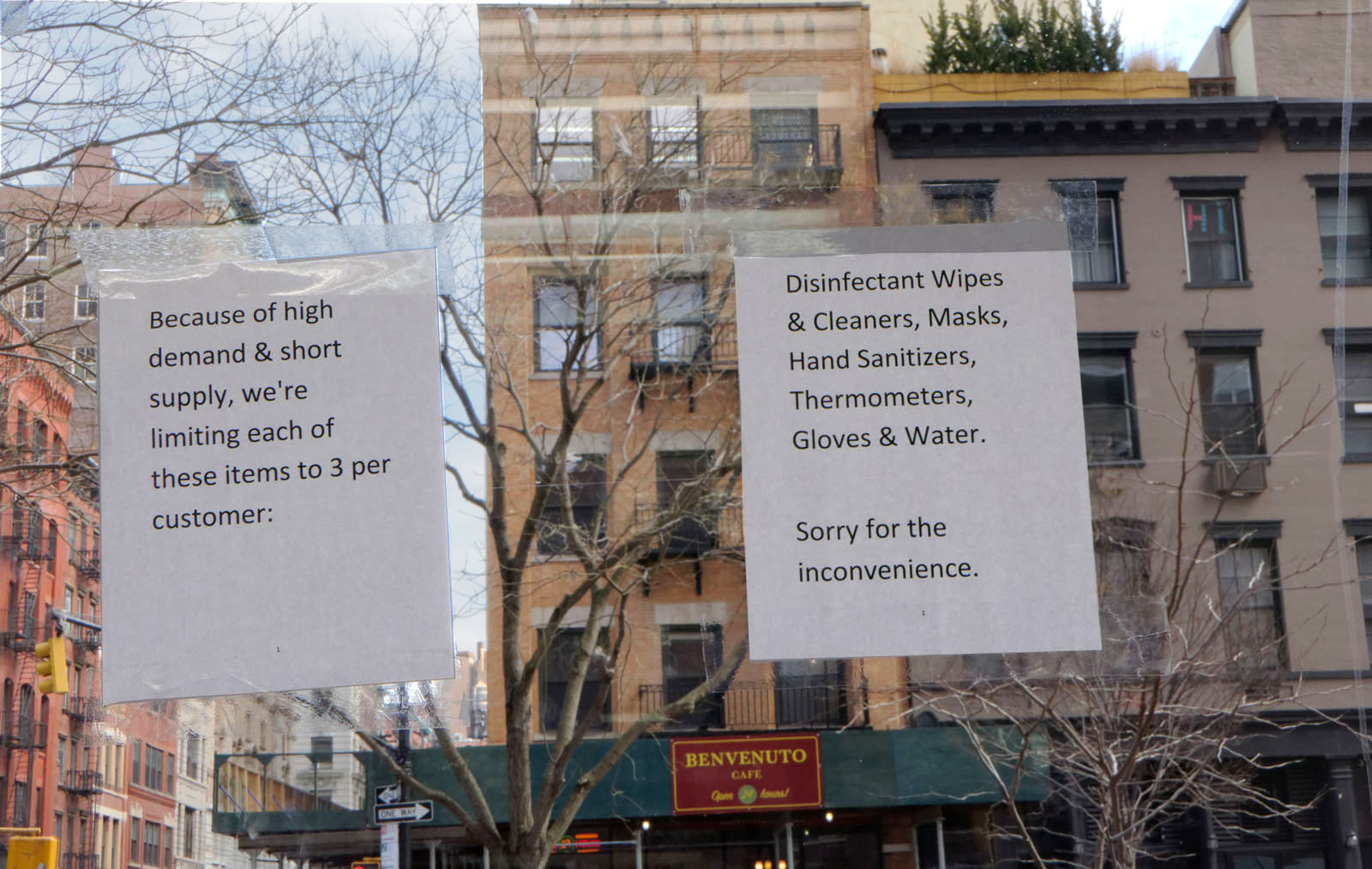Message to customers on the door of Duane Reade in Tribeca on Monday, March 16. The signs were down the next day. Photo: Carl Glassman/Tribeca Trib